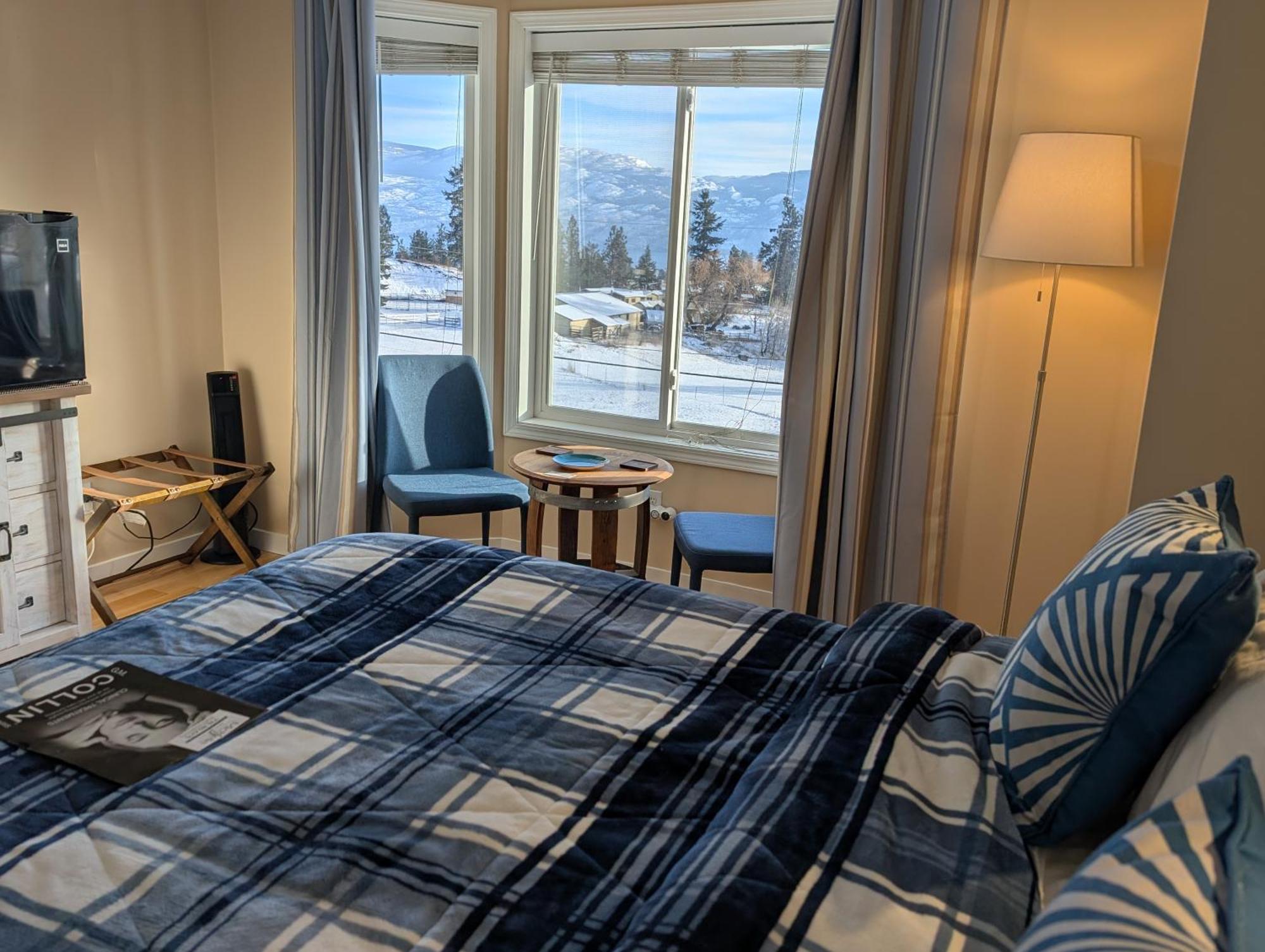 Salish B&B And Spa West Kelowna Exterior photo