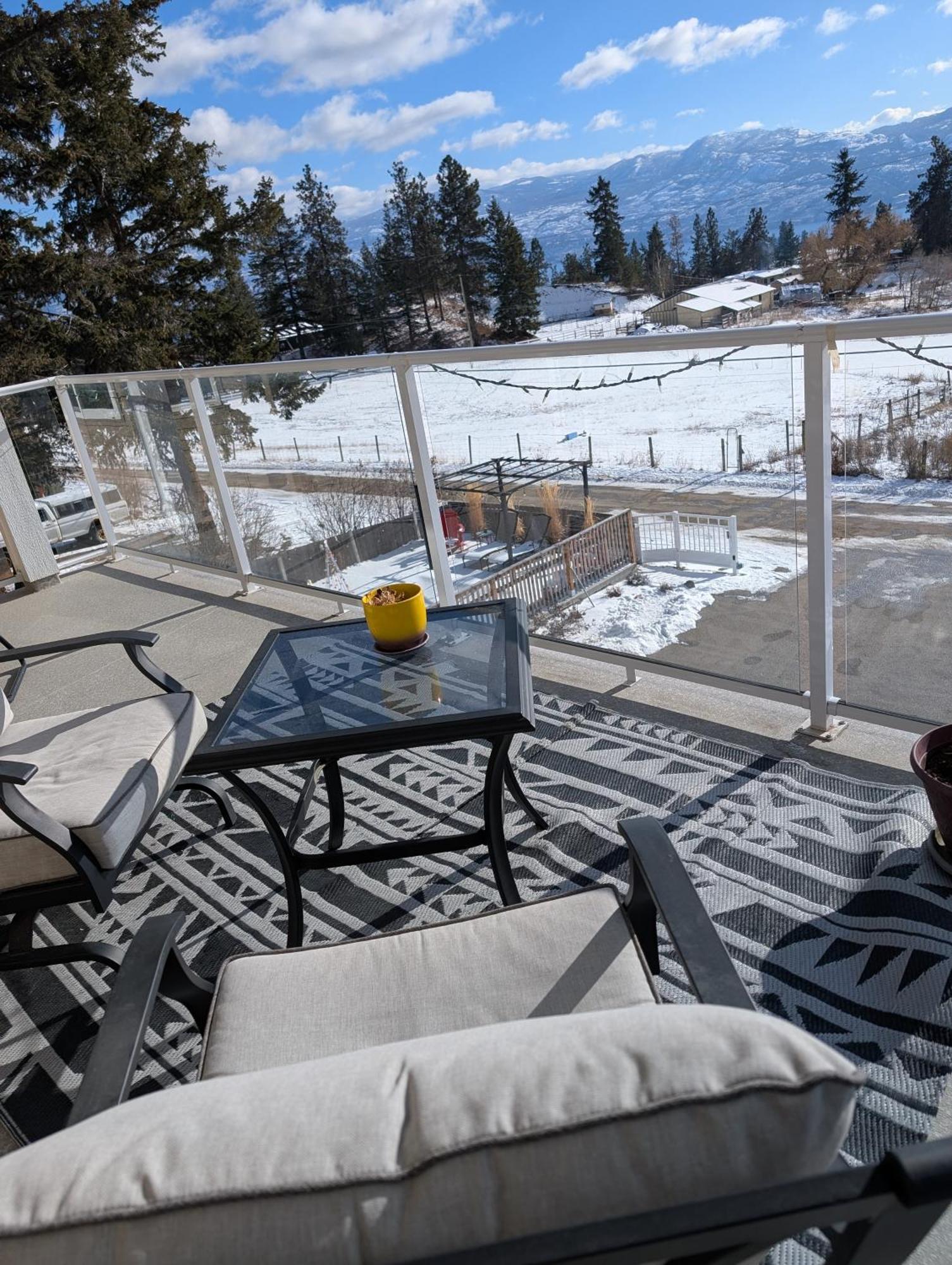 Salish B&B And Spa West Kelowna Exterior photo